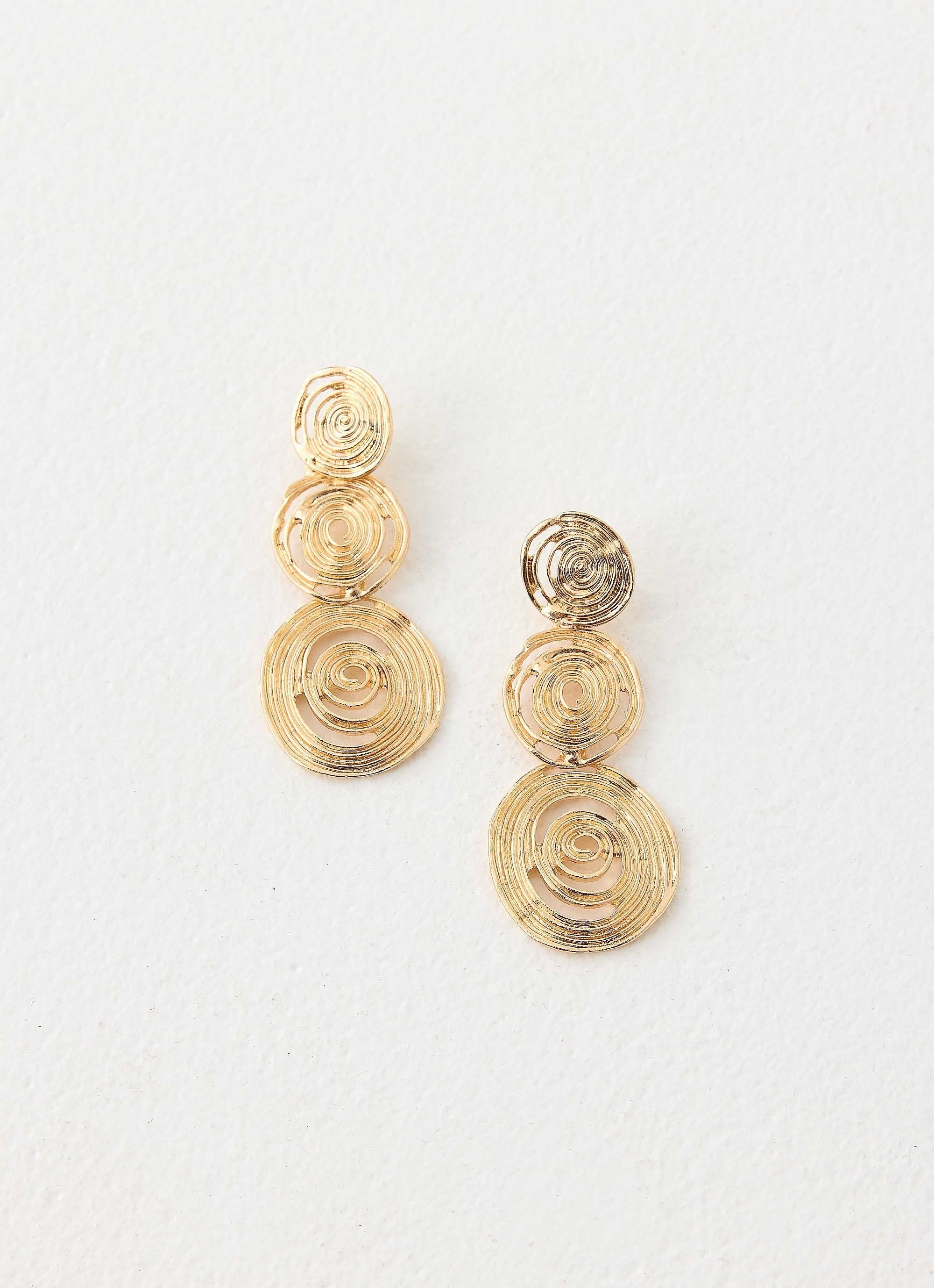 Mocha Kiss Earrings - Gold
